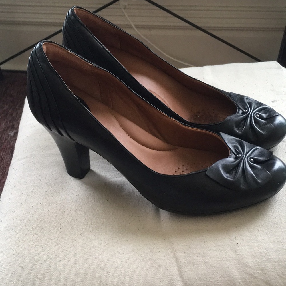 Clark’s beautiful black heels